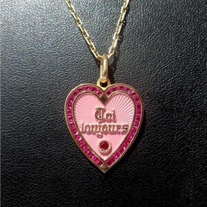 Toi Toujours necklace charm